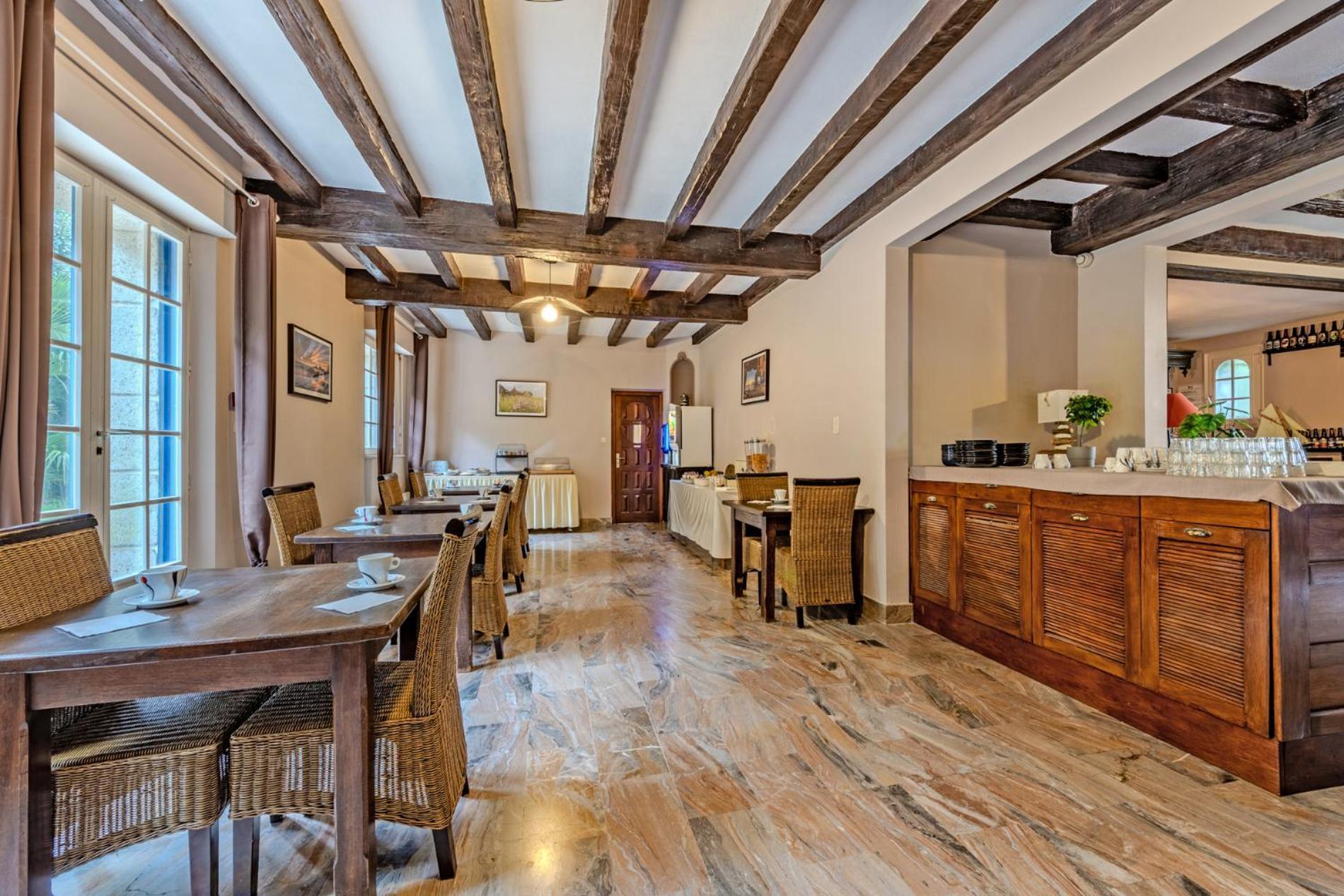 Logis Hotel De La Corniche Брест Экстерьер фото